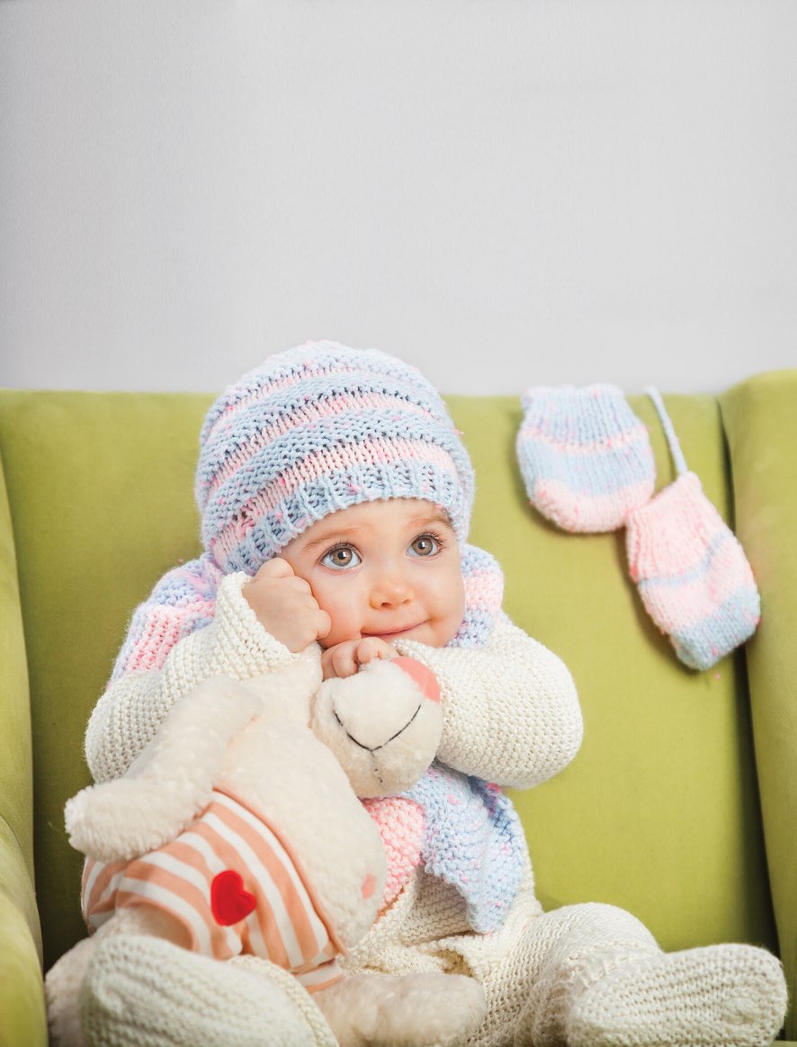58 | Baby Dot Beanie, Scarf and Mittens
